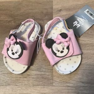 Disney Store Minnie Mouse sandals 12-18 months NWT